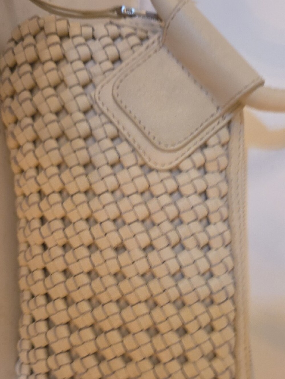 HOBO Sable Cream Woven Leather Wristlet (Whitecap) - Picture 3 of 6
